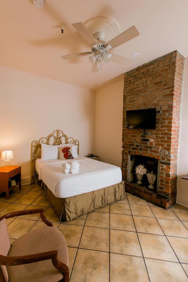 Frenchmen Hotel New Orleans Exterior foto